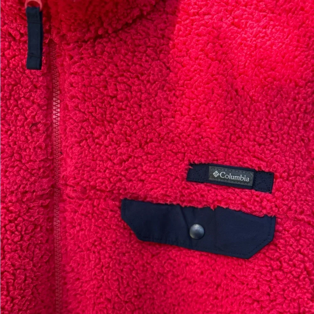 Columbia Woman’s Vibrant Red Sherpa Teddy Zip Up, XL - Picture 2 of 8